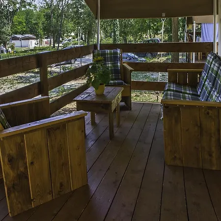 Sunflower ホリデーパーク 2*