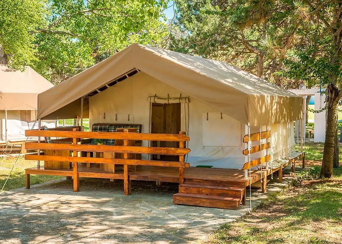 Sunflower Ferienpark 2*